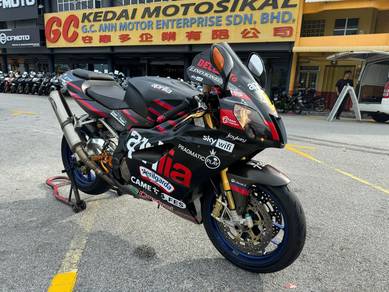 Aprilia RSV4