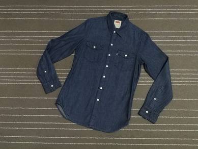 Levis White tag denim button up M