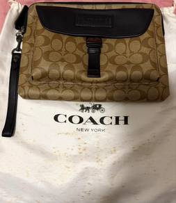Signature Coach Clutch Year 2024 Limited Edition