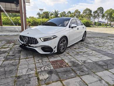 Mercedes Benz A180 180 SE (CBU) in Parit Buntar, PRK