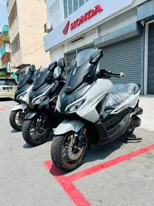 Honda Forza 250