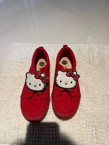 Hello Kitty Red Shoes