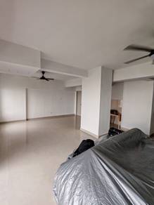 Condominium For Sale in Sea View Tower @ Harbour Place