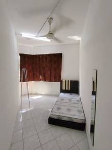 Room in Kelana Jaya, SGR