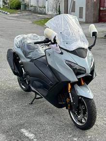 Yamaha TMAX