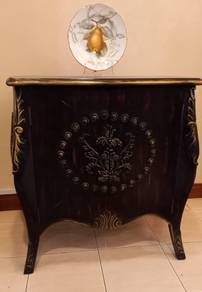 Side Table - Black