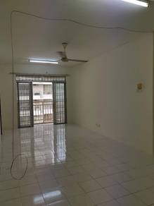 Condominium For Sale in Platinum Hill PV 5