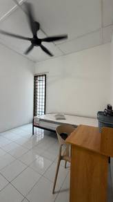 Room in Sungai Buloh, SGR