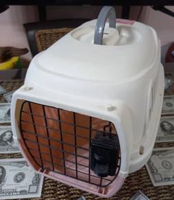 Sturdy Pet Carrier (18" x 12" x 11") Inch