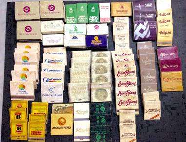 LOT Vintage Matchboxes International Collection