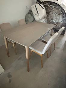 dining table set