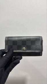Authentic LV Key Case Damier Eclipse Louis Vuitton