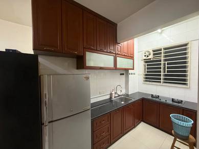 Apartment For Rent in Irama Villa
