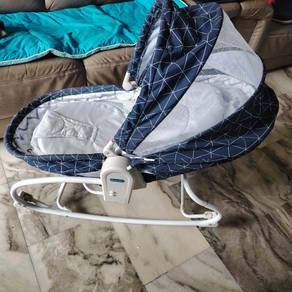 5in1 Rocker Bassinet Bouncer