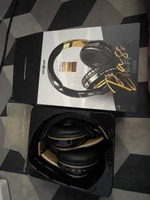 headphone