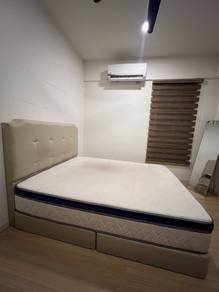 Queen size bed frame & mattress- URGENTLY SELLING!