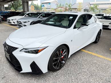 Lexus IS 300 F-SPORT in Cheras, KUL
