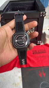 Sevenfriday originally model m1/04