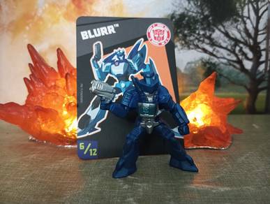 Transformers Tiny Titans Series Blurr figure