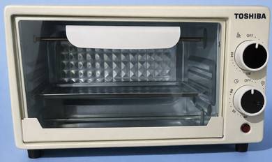 Toshibd oven toaster 12L,3-pin plug