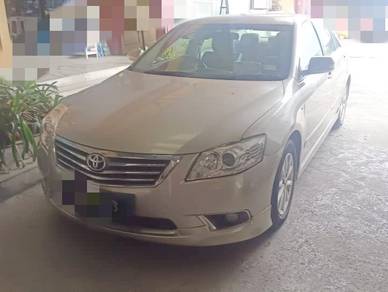 Toyota Camry E in Kuching, SWK