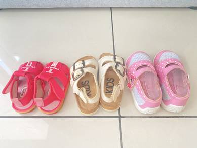 Children shoes