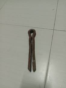 paku keretapi lama