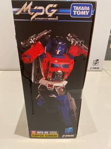 masterpiece optimus prime & god bomber (godginrai)
