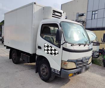 Hino 10 kaki chiller box lori (Diesel Hijau)