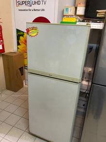 National 230L Refrigerator 5De1n5 - terpakai