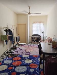 Room in Ayer Keroh, MLK