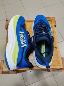 ORGINAL HOKA SKYFLOW for men (used once)