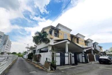 3-storey Terraced House For Sale in Port Klang,SGR