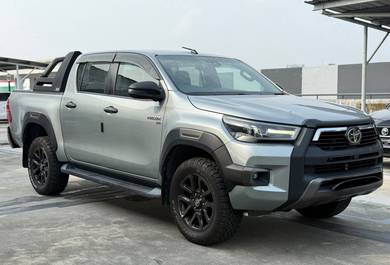 Toyota Hilux ROGUE in Seri Kembangan, SGR