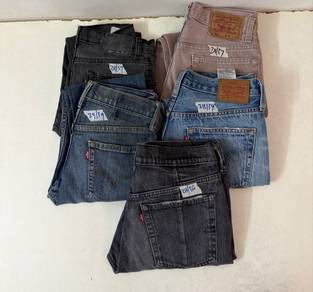 Levi’s Jeans sz 28 Combo
