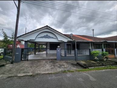 Semi-Detached House For Sale in Kuching,SWK