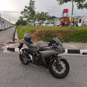 Yamaha R25
