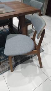 Dining chair