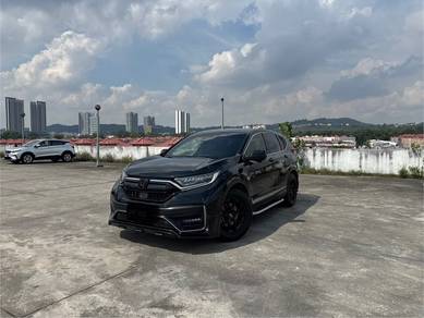 Honda CR-V BLACK EDITION in Bandar Puteri Puchong, SGR