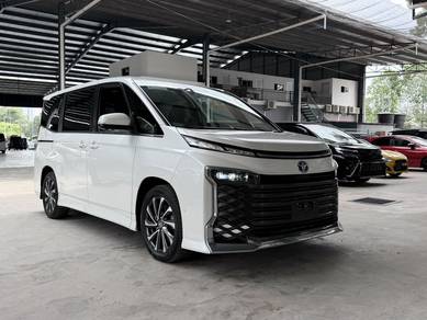 Toyota Voxy S-Z in Shah Alam, SGR