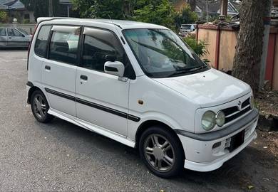 Perodua Kenari EZ AERO in Puchong, SGR
