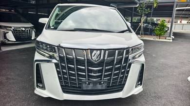 Toyota Alphard SC in Ampang Hilir, KUL