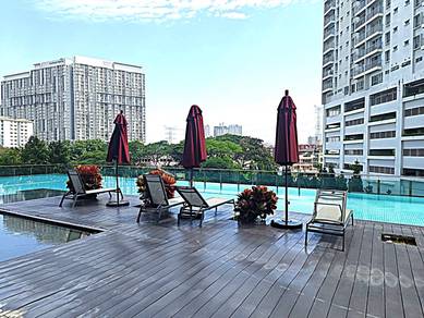 Condominium For Sale in 100 Residency
