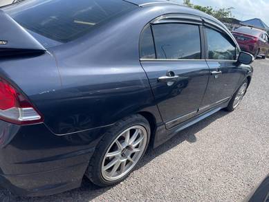 Honda Civic S-L iVTEC in Paka, TRG