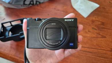 Sony RX100M7