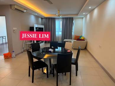 Condominium For Sale in Pearl Regency