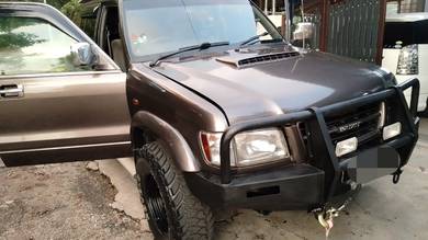 Isuzu Trooper TDI in Ipoh, PRK