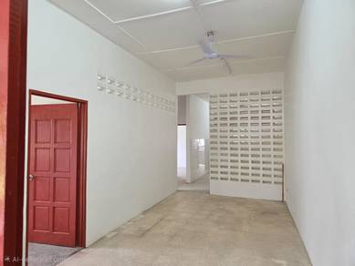 Semi-Detached House For Sale in Jitra,KDH