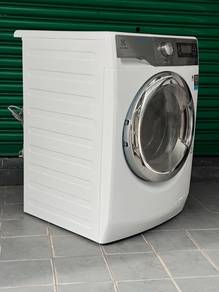 Electrolux 2in1 Inverter Washer with Dryer 10/7k