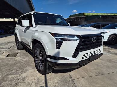 Lexus GX 550 LUXURY+ in Chan Sow Lin, KUL